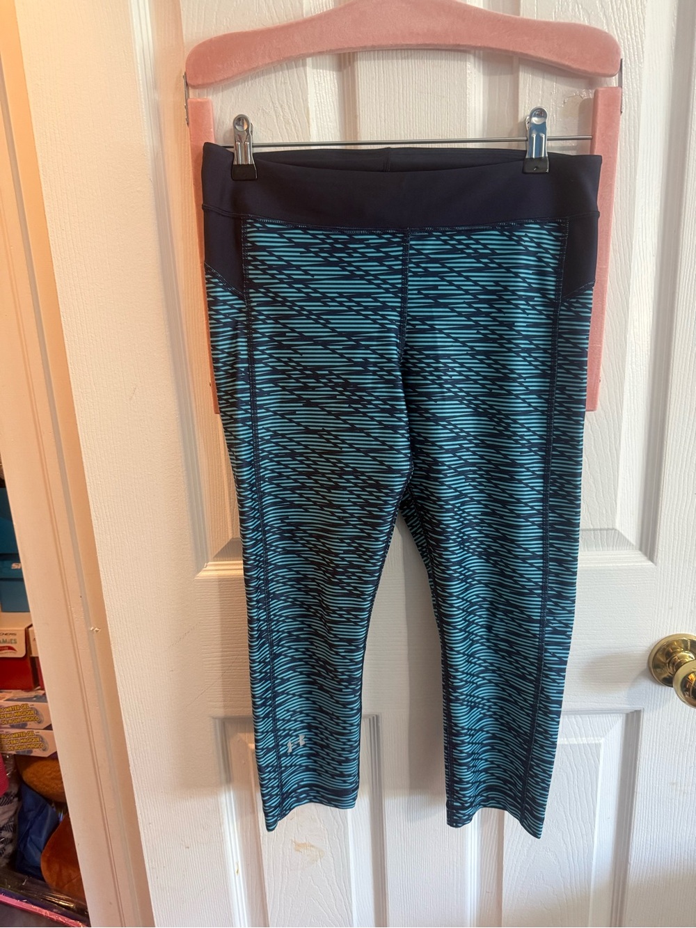 Under Armour Teal & Black Patterned Capris